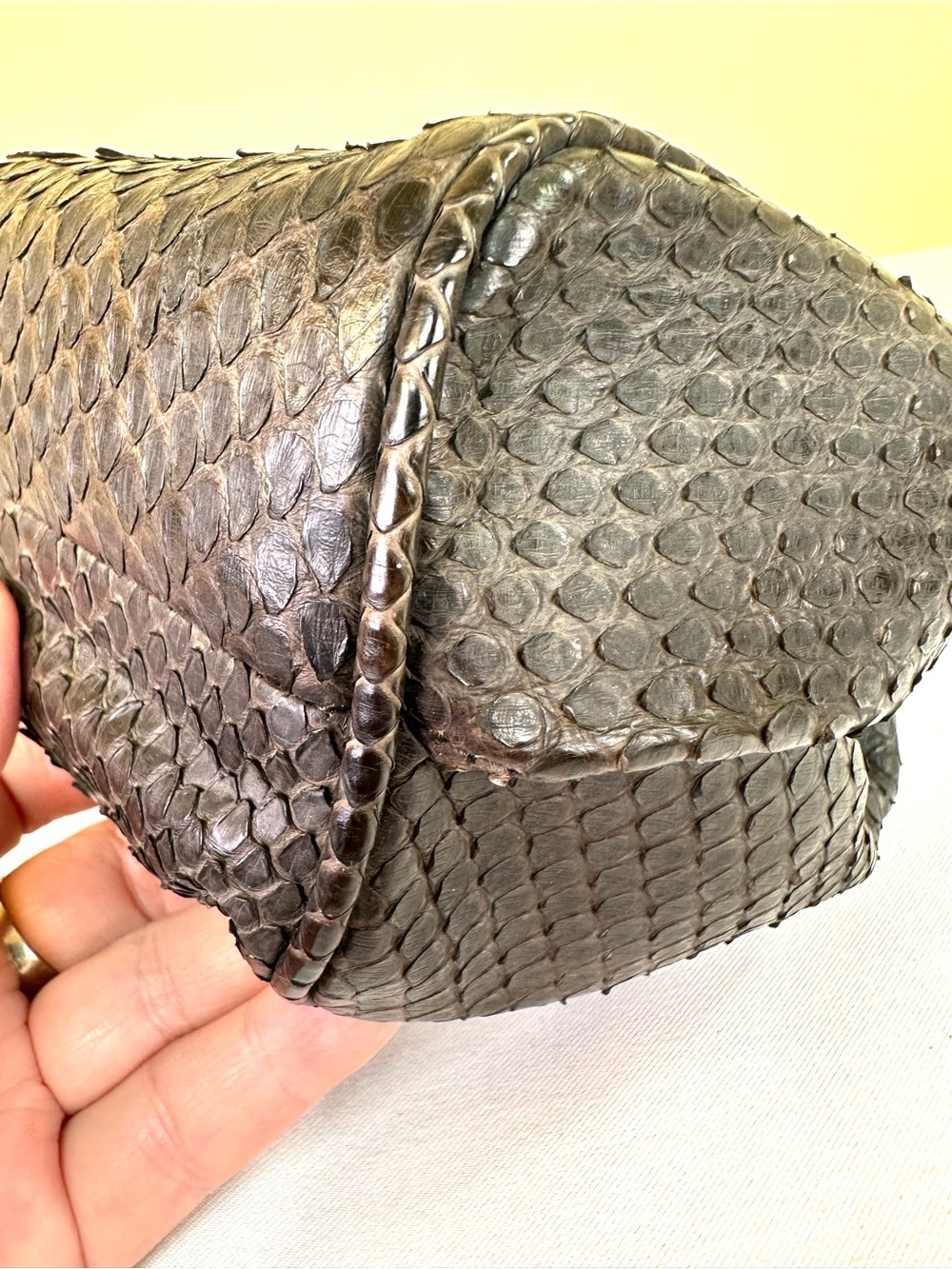 Bottega Veneta RARE Kari Python Frame Baguette Ebano Brown/Charcoal Vintage COA - Picture 14 of 17